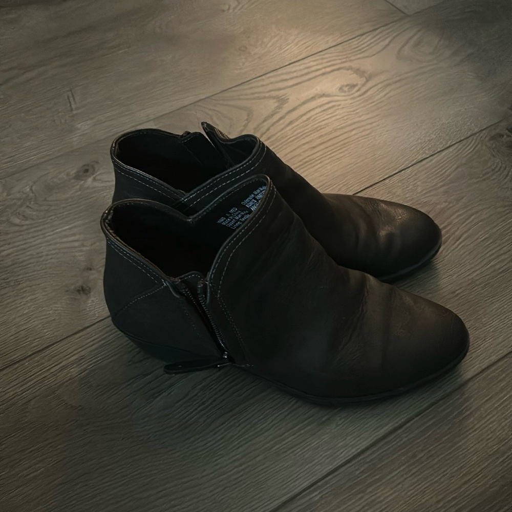 Brown ankle boots